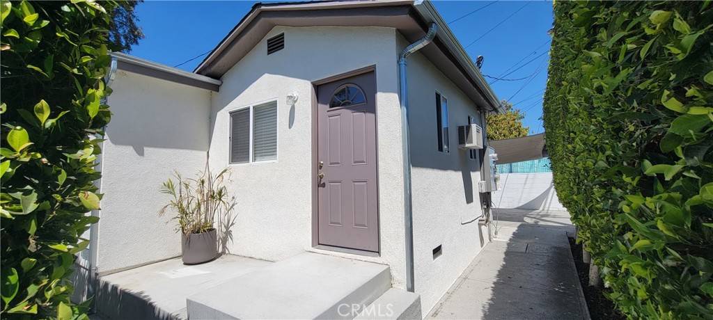 Los Angeles, CA 90065,551 W Avenue 26