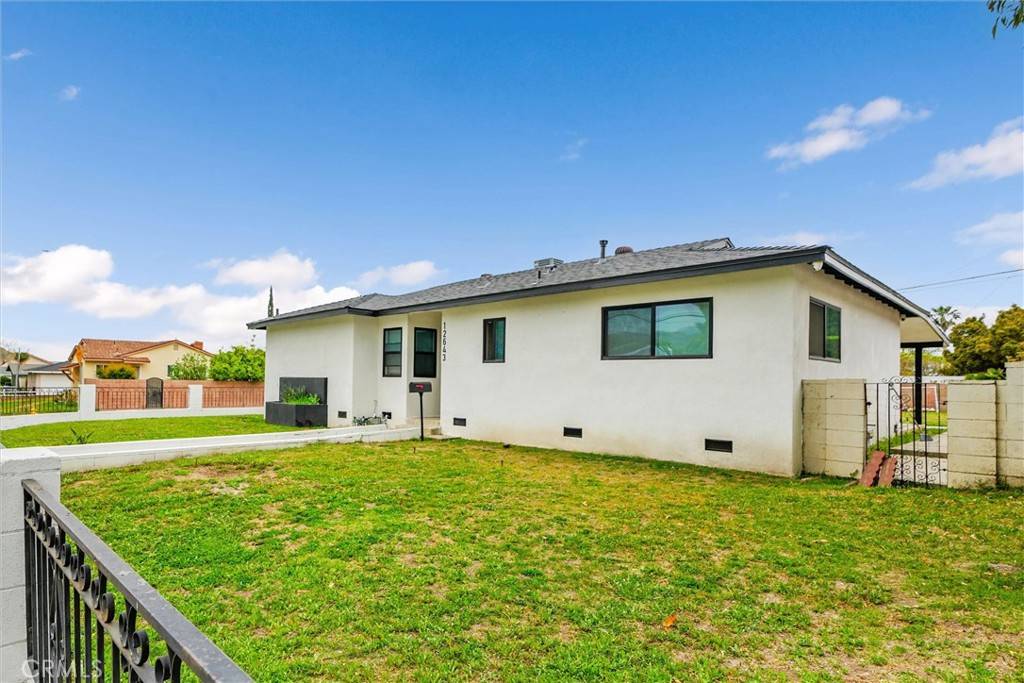 12643 Gladstone AVE, Sylmar, CA 91342