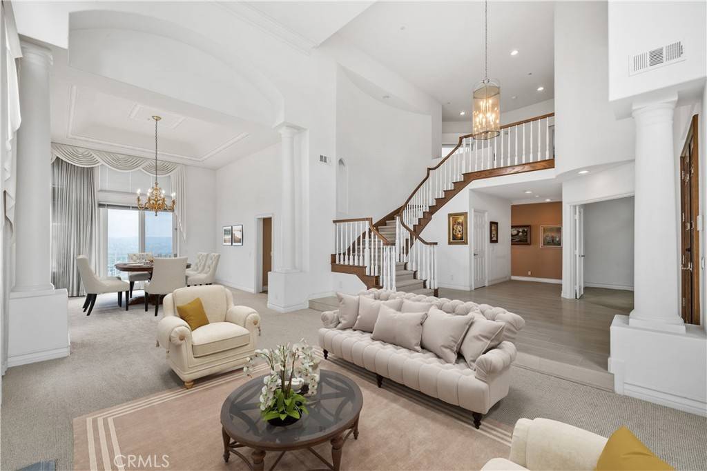 24926 Vista Verenda, Woodland Hills, CA 91367