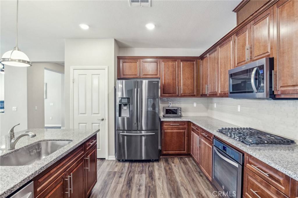Saugus, CA 91350,19447 Maldonado PL