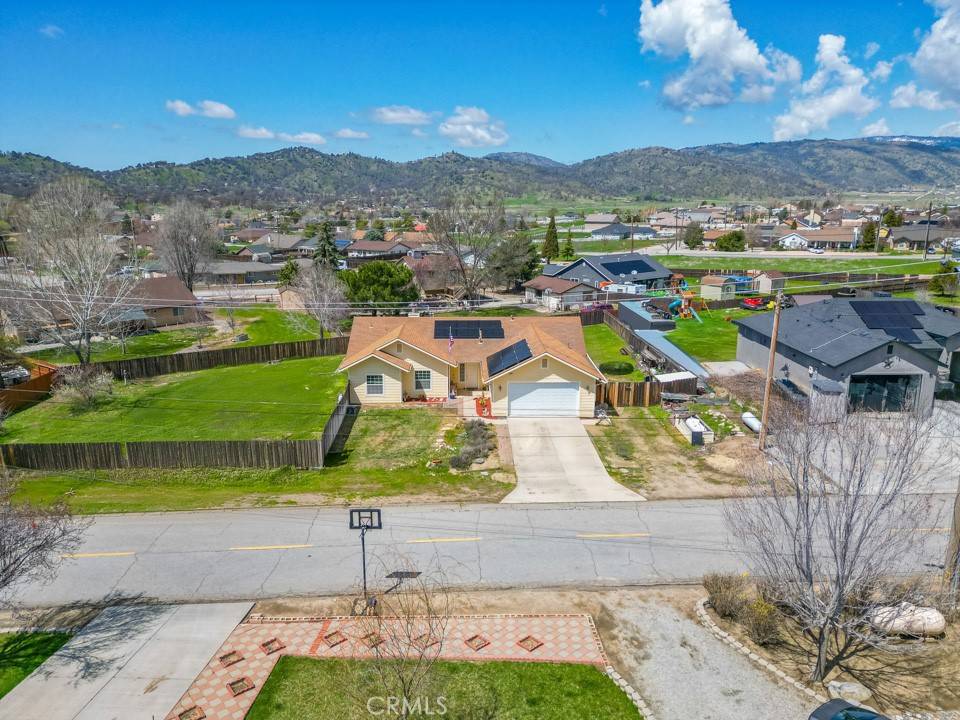 Tehachapi, CA 93561,27961 Ack Ack CT