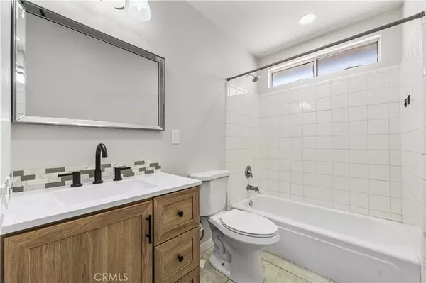 Edwards, CA 93523,16915 Bellaire AVE