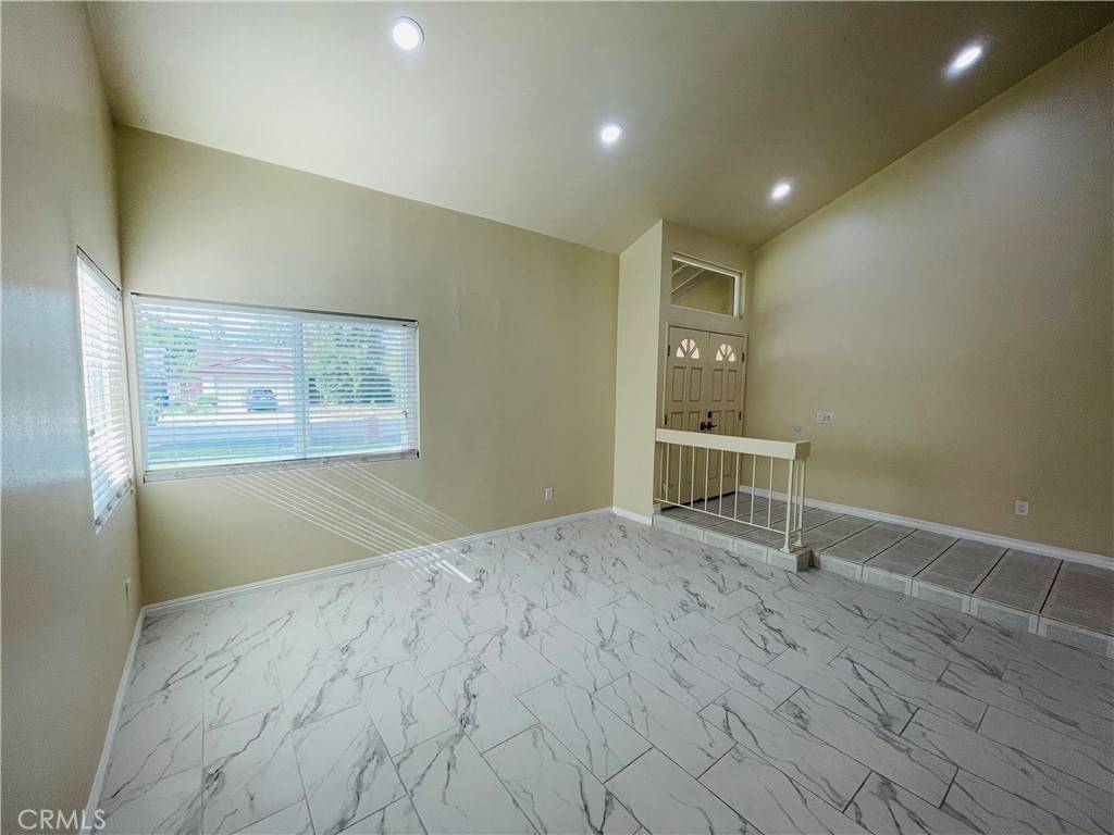 Chatsworth, CA 91311,20640 Mayall ST