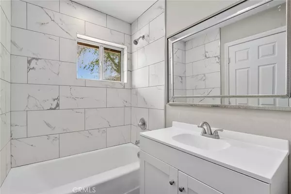 Lancaster, CA 93534,1023 W Avenue H2