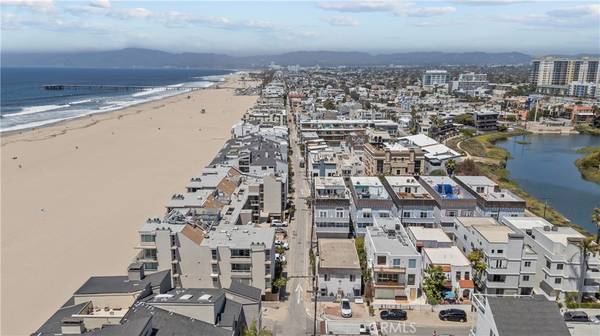 Marina Del Rey, CA 90292,13 Lighthouse ST #13 & 15
