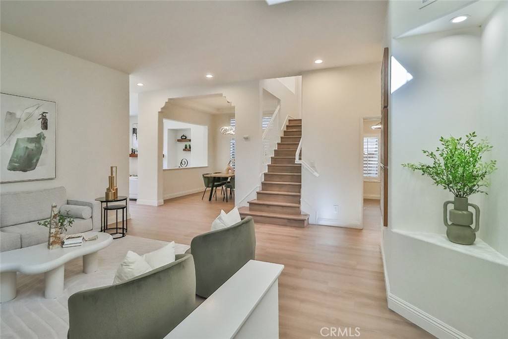 Thousand Oaks, CA 91362,3020 Eagles Claw Ave