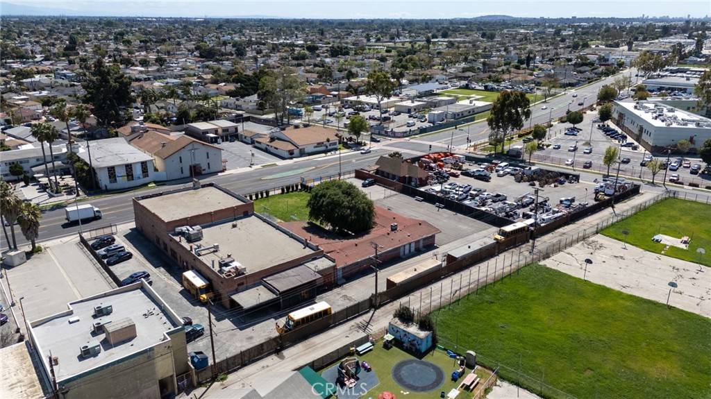Compton, CA 90221,403 S Santa Fe AVE