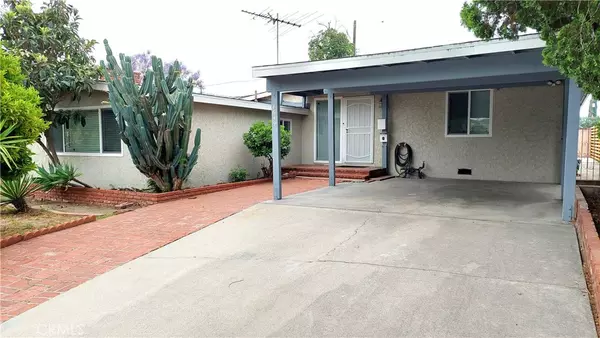 Panorama City, CA 91402,8649 Cantaloupe AVE