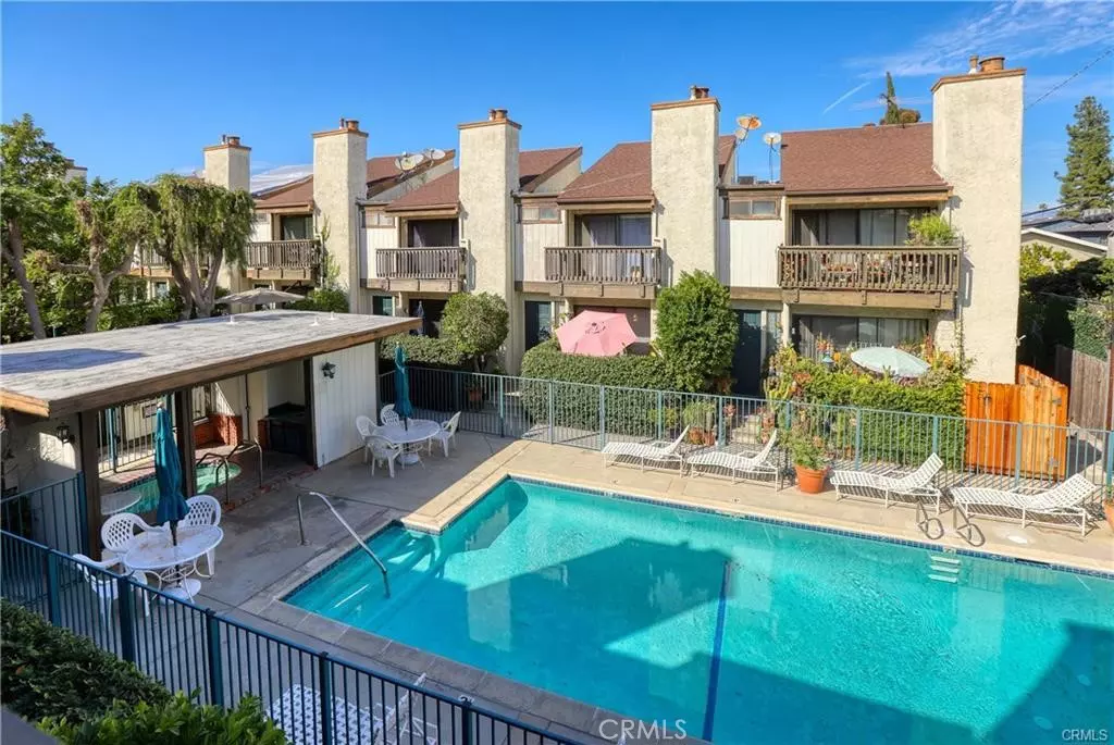 Studio City, CA 91604,4214 Troost AVE #14