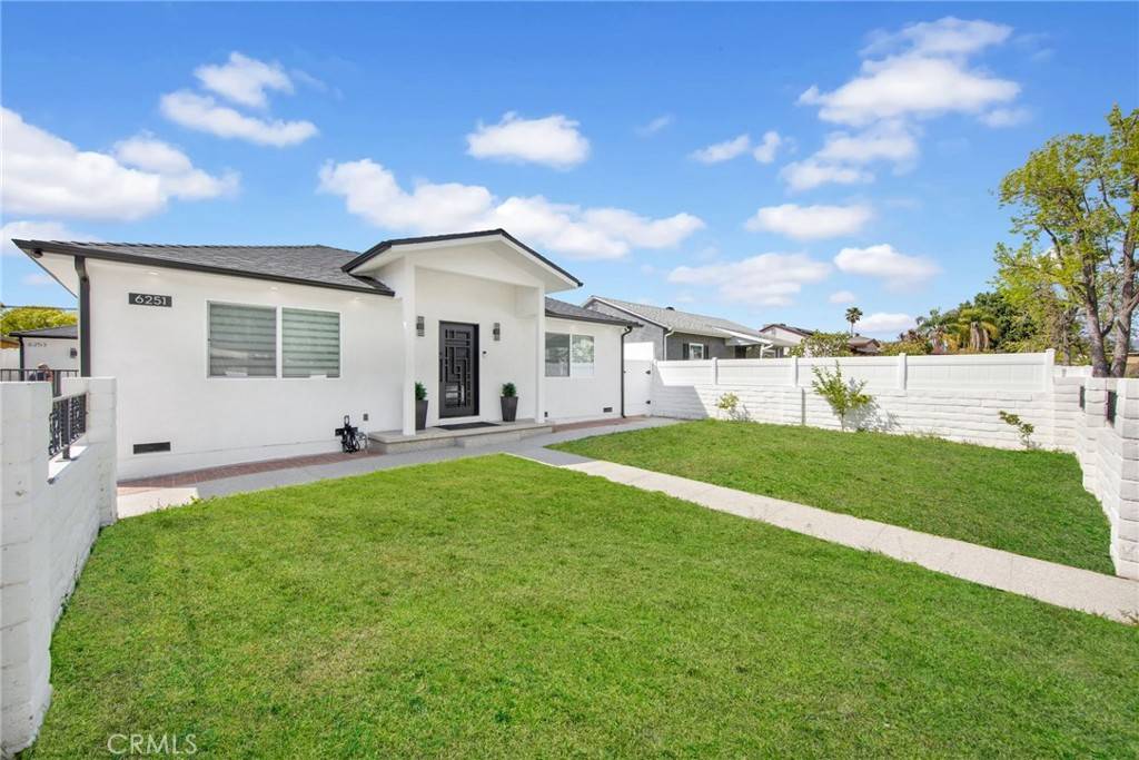 North Hollywood, CA 91606,6251 Willowcrest AVE