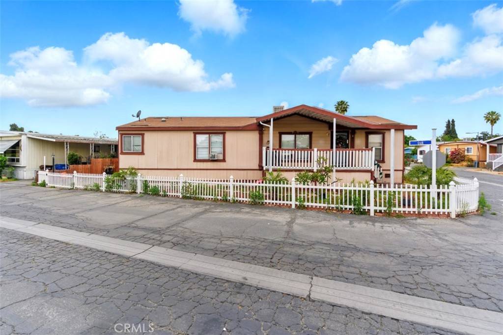 12700 Elliott AVE #484, El Monte, CA 91732