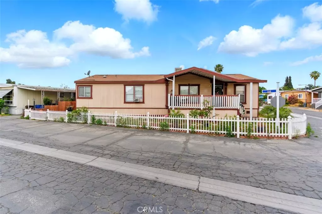 El Monte, CA 91732,12700 Elliott AVE #484