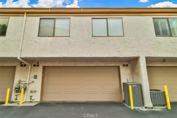 Chatsworth, CA 91311,21025 Lemarsh ST #G39