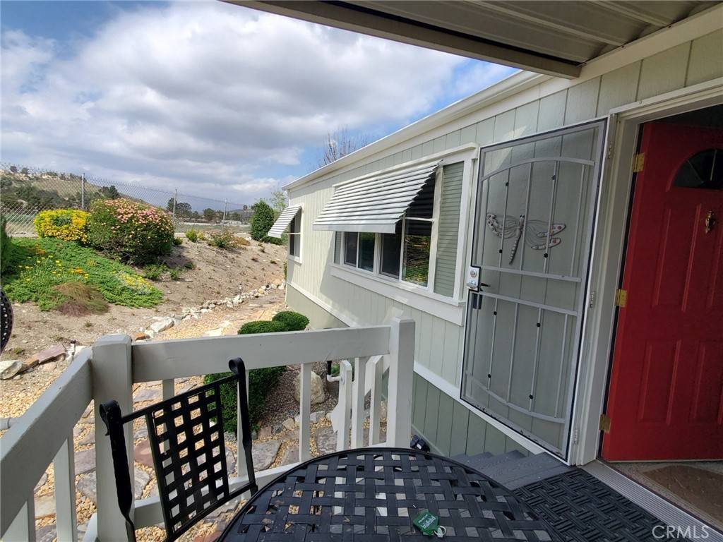 Canyon Country, CA 91351,27361 Sierra HWY #277