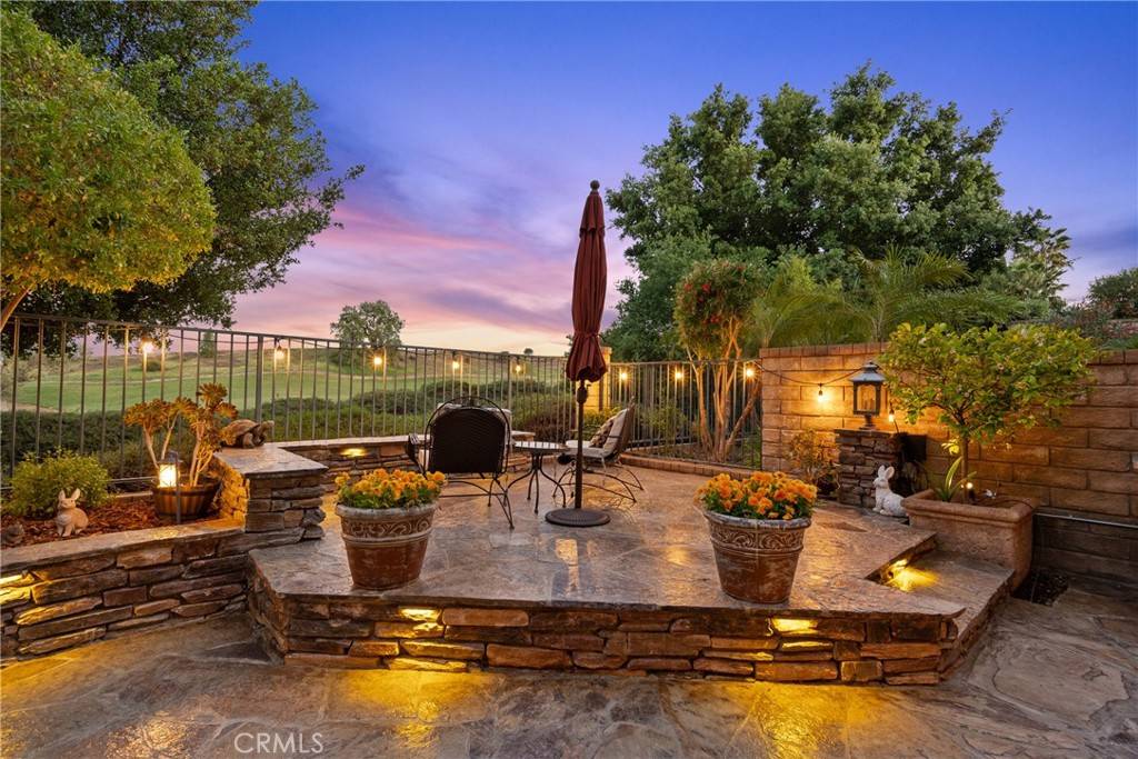 25542 Via Ventana, Valencia, CA 91381