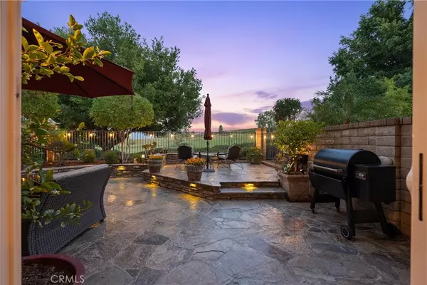 Valencia, CA 91381,25542 Via Ventana