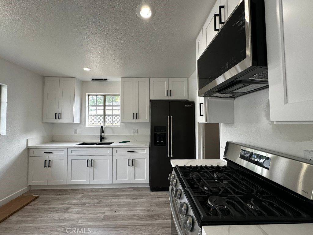 Sherman Oaks, CA 91411,5723 Kester AVE