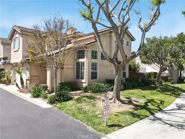Ventura, CA 93001,266 Shoshone ST