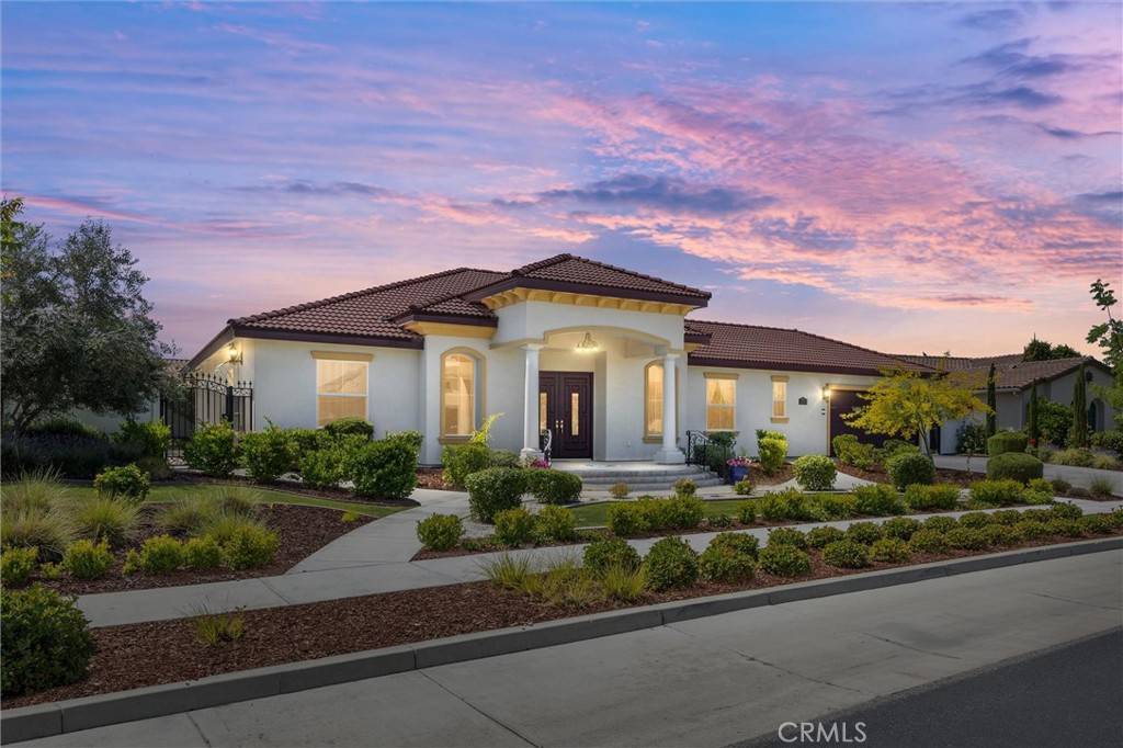 13611 Faringford LN, Bakersfield, CA 93311