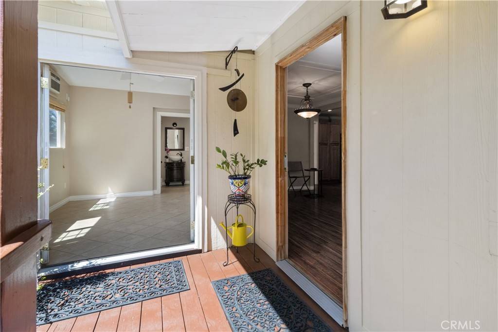 Woodland Hills, CA 91364,4201 Topanga Canyon BLVD #32