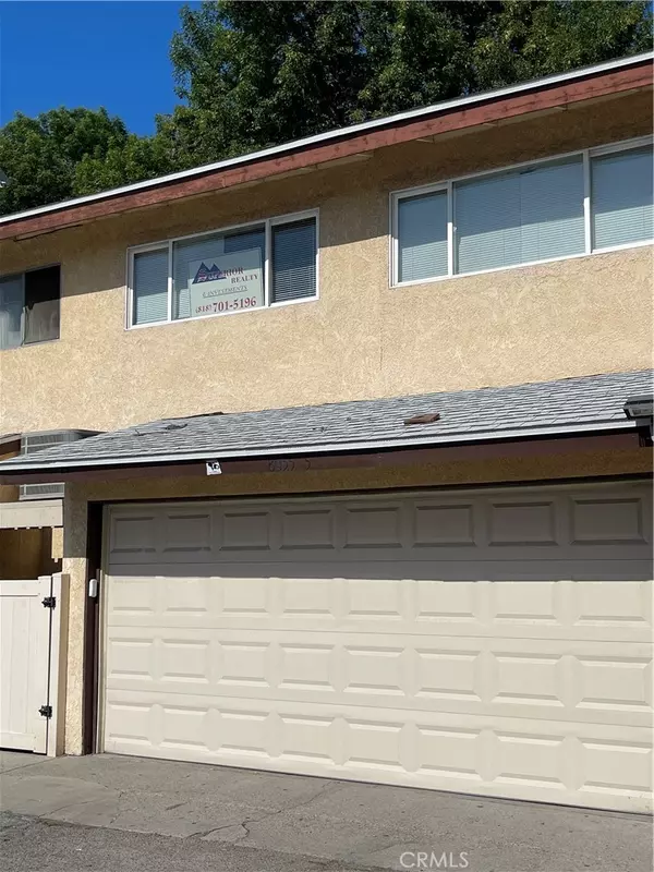 Reseda, CA 91335,8055 Canby AVE #5