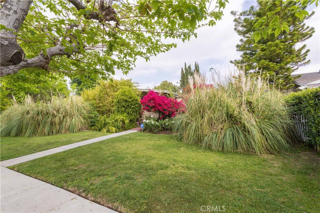 Granada Hills, CA 91344,10334 Louise AVE