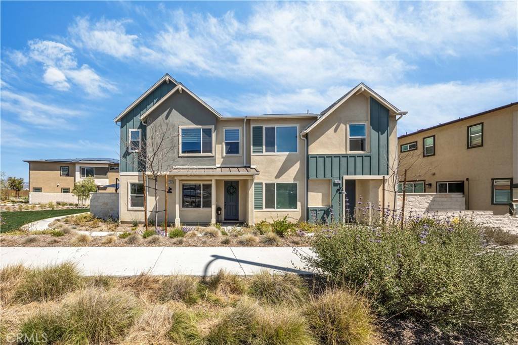 27641 Ensemble Pl, Valencia, CA 91355