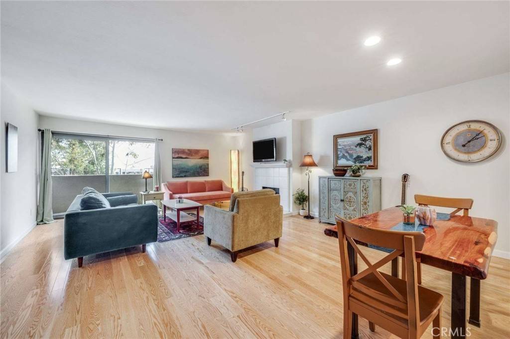 1940 N Highland AVE #69, Los Angeles, CA 90068