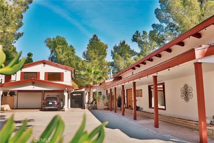 27424 Homyr PL, Canyon Country, CA 91351