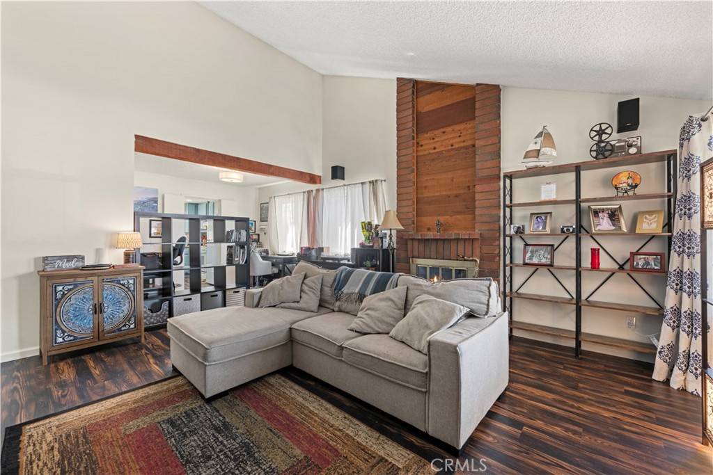 Canyon Country, CA 91351,28142 Thorley CT