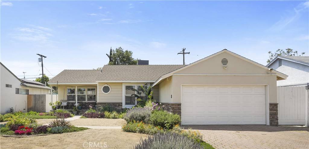 19218 Erwin ST, Tarzana, CA 91335