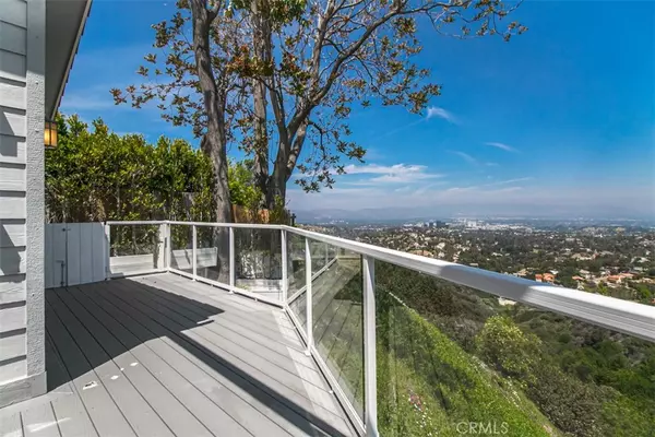 Topanga, CA 90290,1130 Mohawk