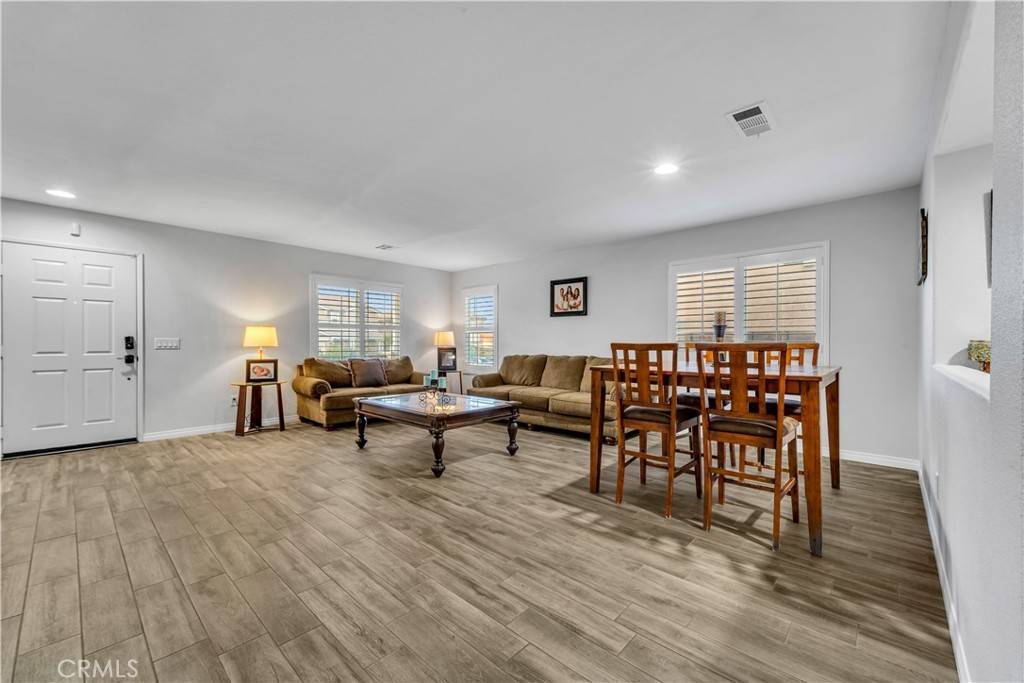 Palmdale, CA 93550,2936 Tumbleweed DR