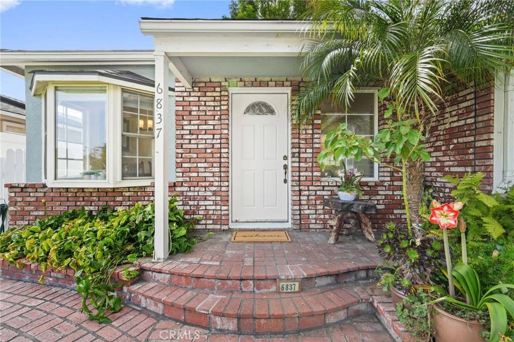 Reseda, CA 91335,6837 Hesperia AVE