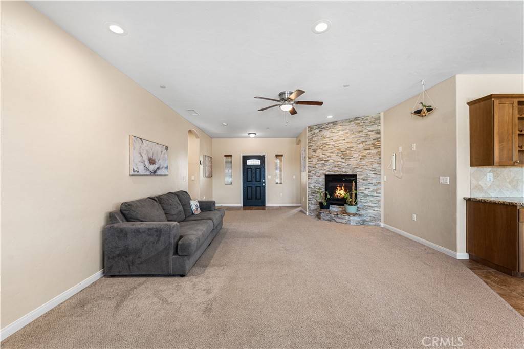 California City, CA 93505,21301 94th ST