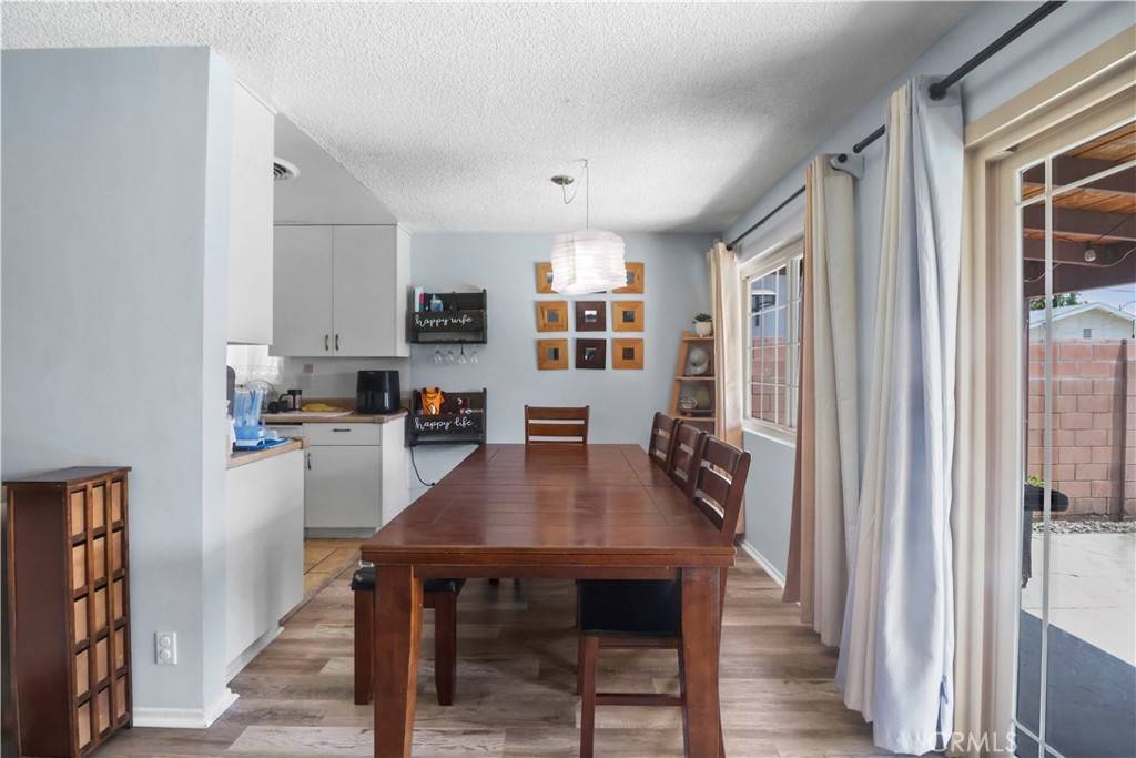 North Hollywood, CA 91605,12844 Elkwood ST