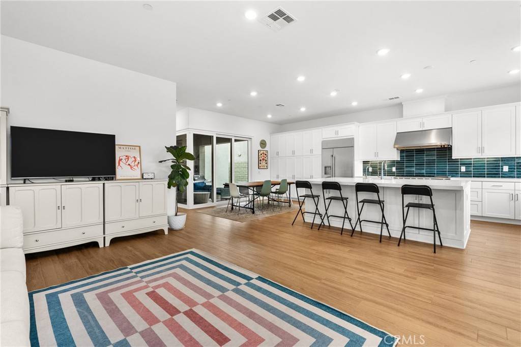 Stevenson Ranch, CA 91381,27144 Skyland WAY