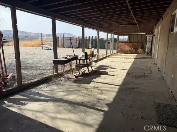 Littlerock, CA 93543,8620 Pearblossom