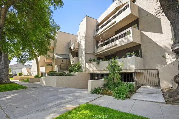 2121 Scott RD #105, Burbank, CA 91504