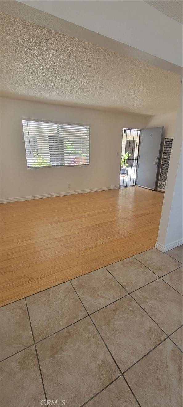Hawthorne, CA 90250,4370 W 141st ST #200