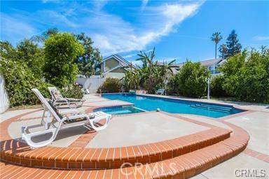 Encino, CA 91316,18047 Erwin ST