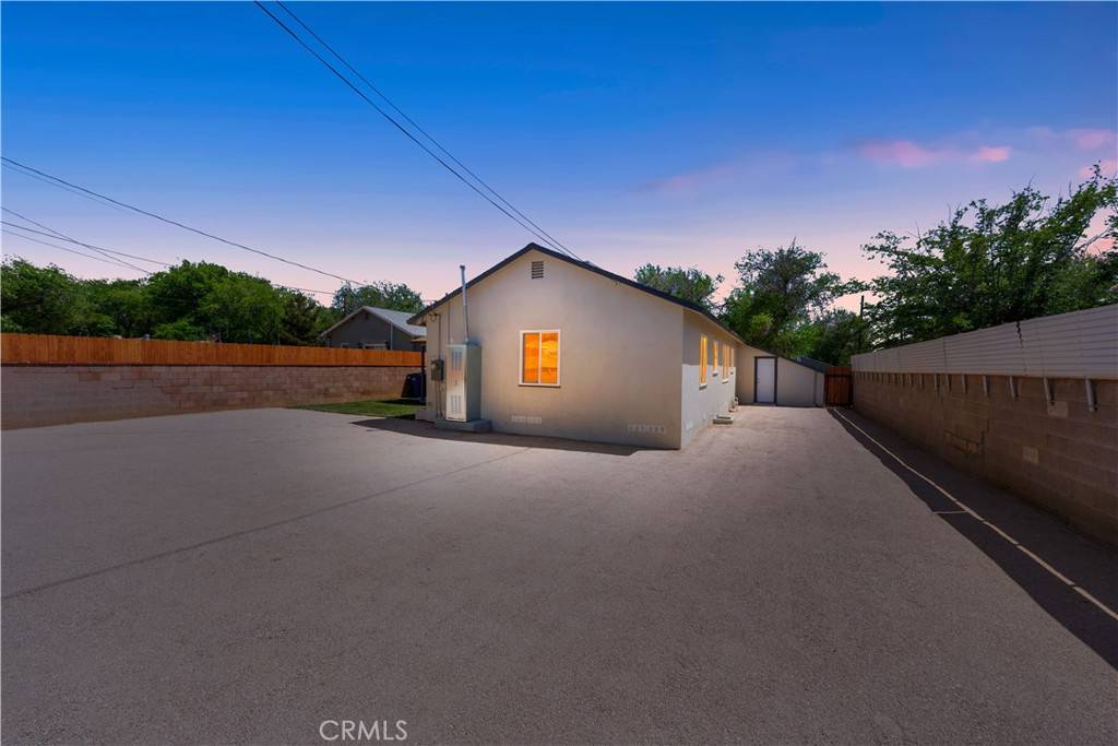 Lancaster, CA 93534,1309 W Ivyton ST
