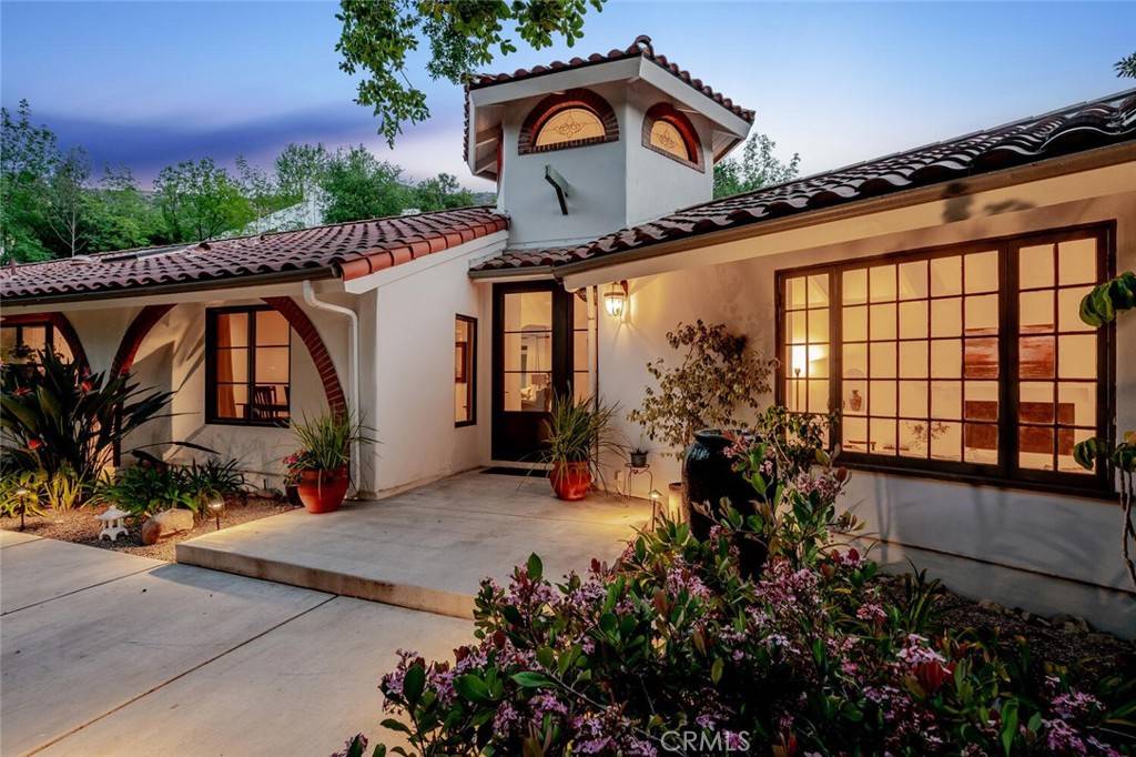 Bell Canyon, CA 91307,5 Flintlock LN