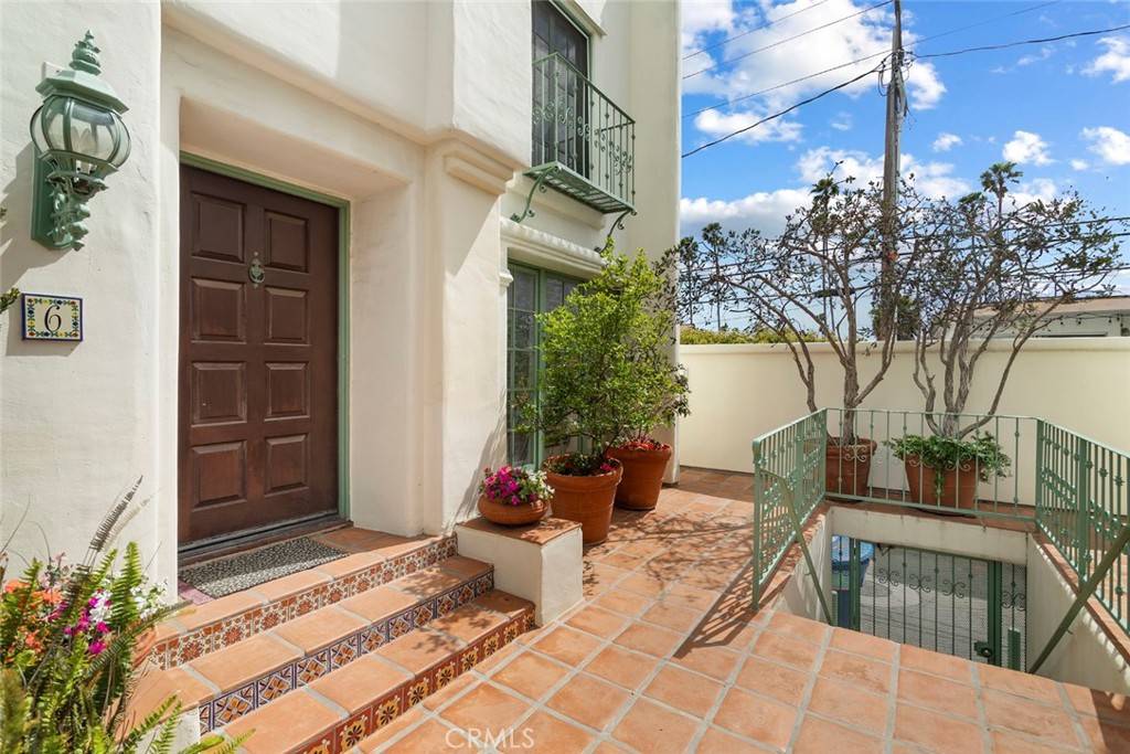 Santa Monica, CA 90403,930 20th ST #6