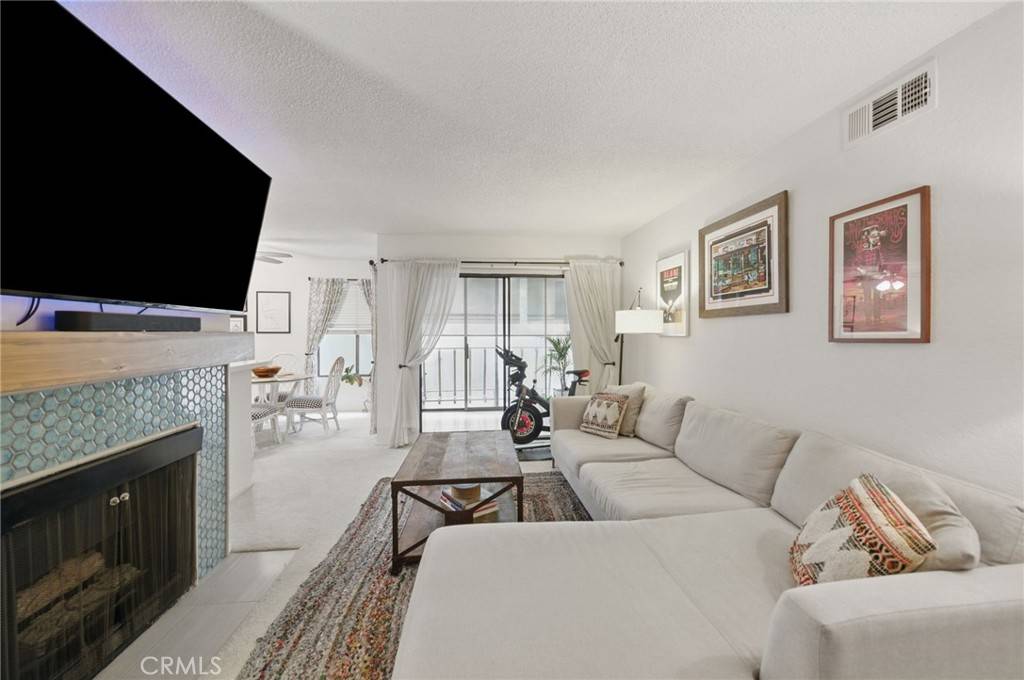 Glendale, CA 91206,510 N Maryland AVE #114