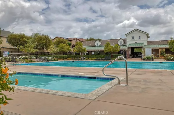 Saugus, CA 91350,22620 Dragonfly Ct