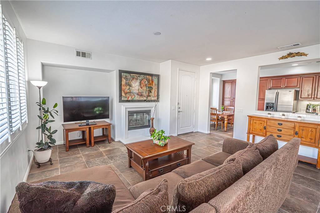 Saugus, CA 91350,19303 Opal LN #141