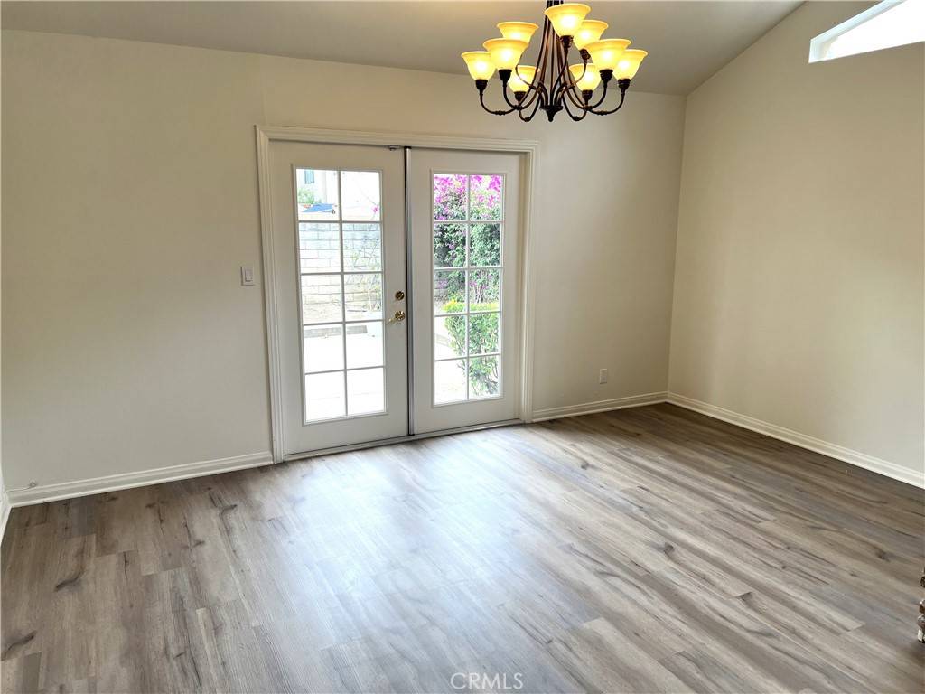 Tarzana, CA 91356,18711 Miranda ST