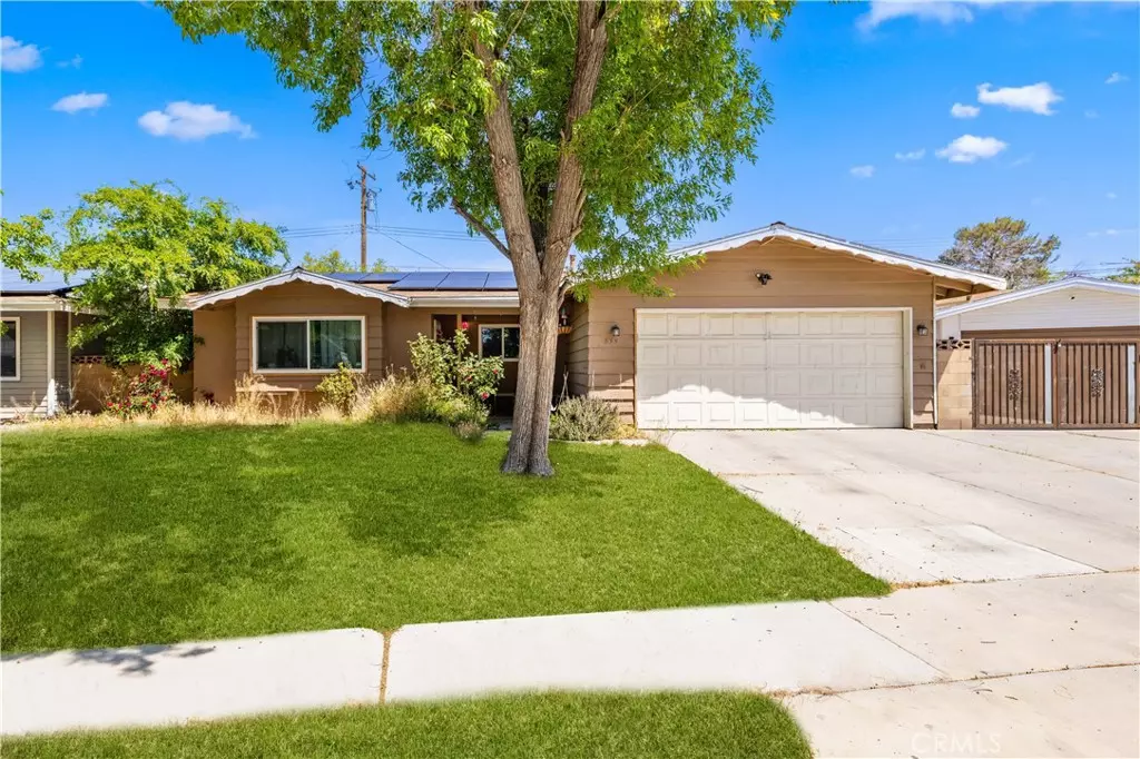 Lancaster, CA 93535,835 E Oldfield ST