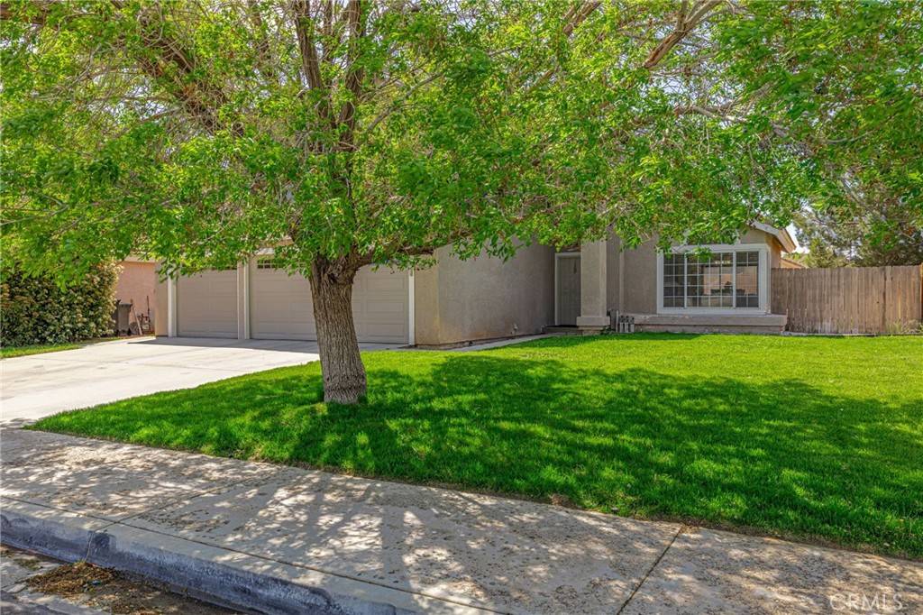 Palmdale, CA 93550,3336 E Avenue Q10